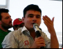 No meio dessa tragédia grega eu quero achar o meu Pokémon!
